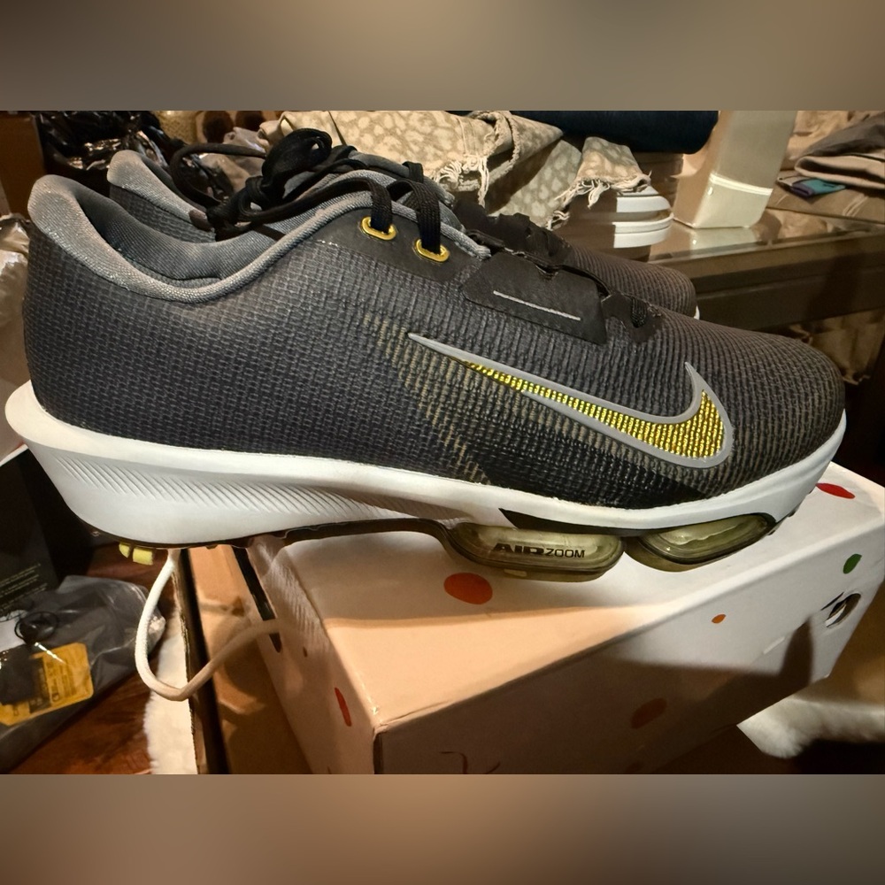 Nike Air Zoom Infinity Tour 2 Black/Gold FD0218-003 Men's Size 12 Brand New!!!